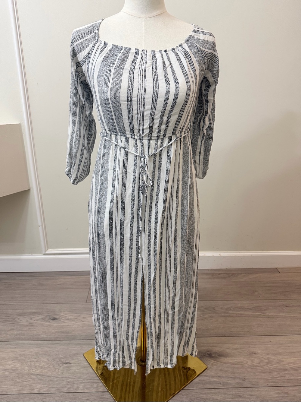 Honey Punch Black & White Striped Tie Waist Midi Dress Size M - Picture 2 of 8